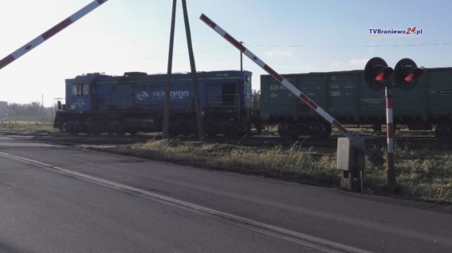 Ostrzelano lokomotywę na przejeździe kolejowym w Braniewie! - 12.12.2017