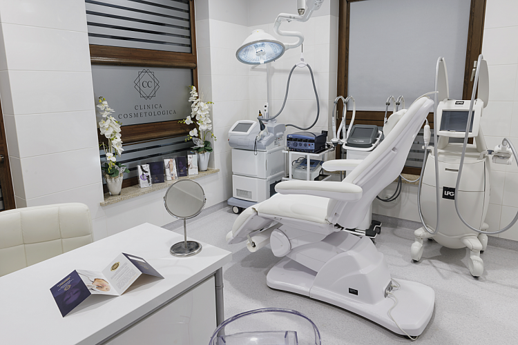 Clinica Cosmetologica - Depilacja laserowa oraz nowoczesne zabiegi na twarz i ciało. Poznaj moc kosmetologii medycznej! Gdańsk - Sopot - Gdynia.