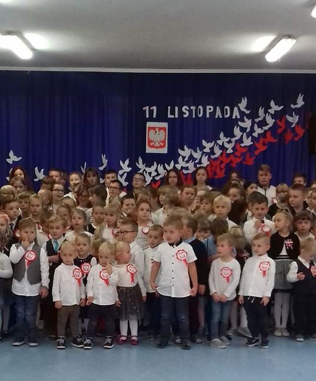 Obchody 100.rocznicy odzyskania niepodległości przez Polskę w Szkole&#8230;