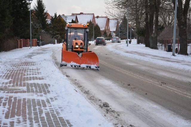 Zimowe utrzymanie dróg i chodników w Gminie Nowy Dwór Gdański