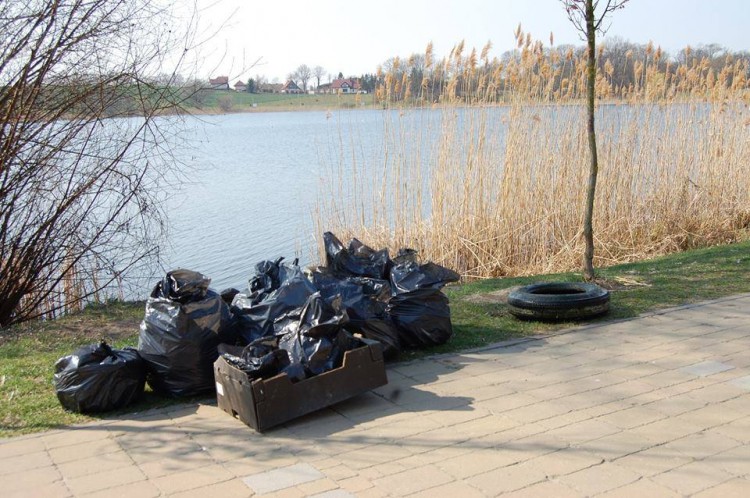 Ponad 200 osób uczestniczyło w sobotniej akcji sprzątania w Sztumie.